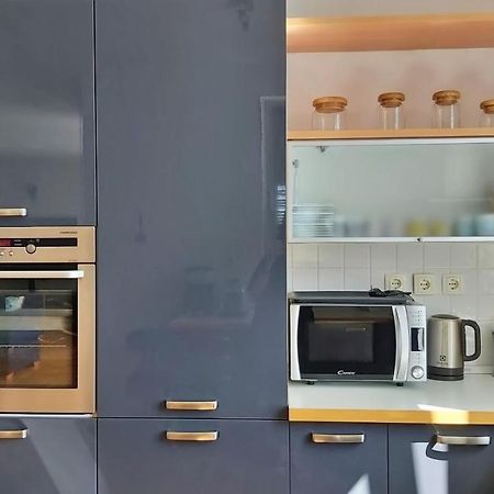 Mitra Zonata Pink Appartement Omiš Buitenkant foto