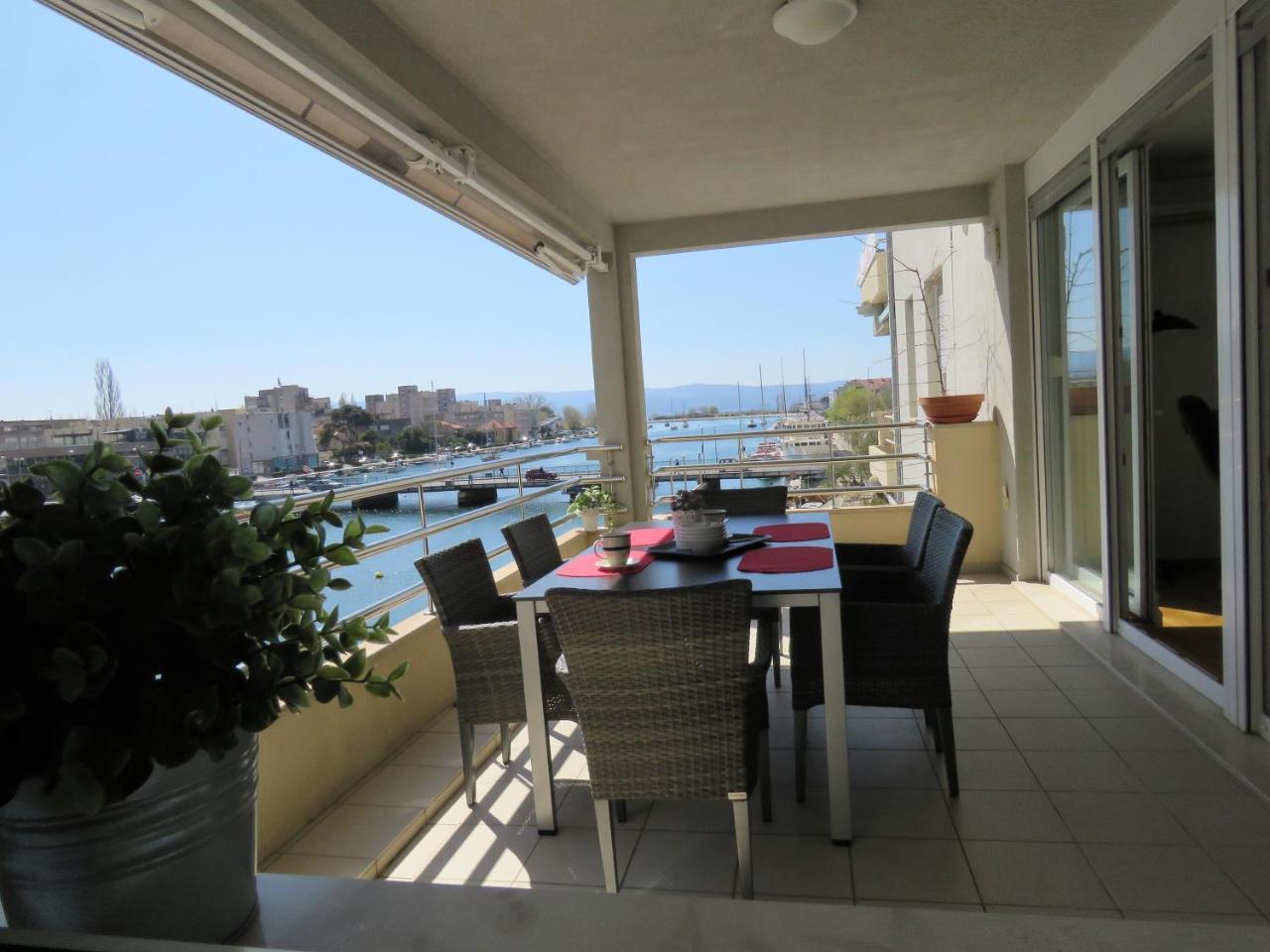 Mitra Zonata Pink Appartement Omiš Buitenkant foto
