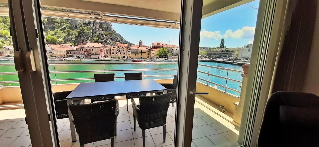 Mitra Zonata Pink Appartement Omiš Buitenkant foto
